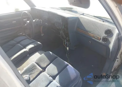 1983 Pontiac Bonneville Brougham из США, поврежденный, VIN 1G2AR69H8DB251966